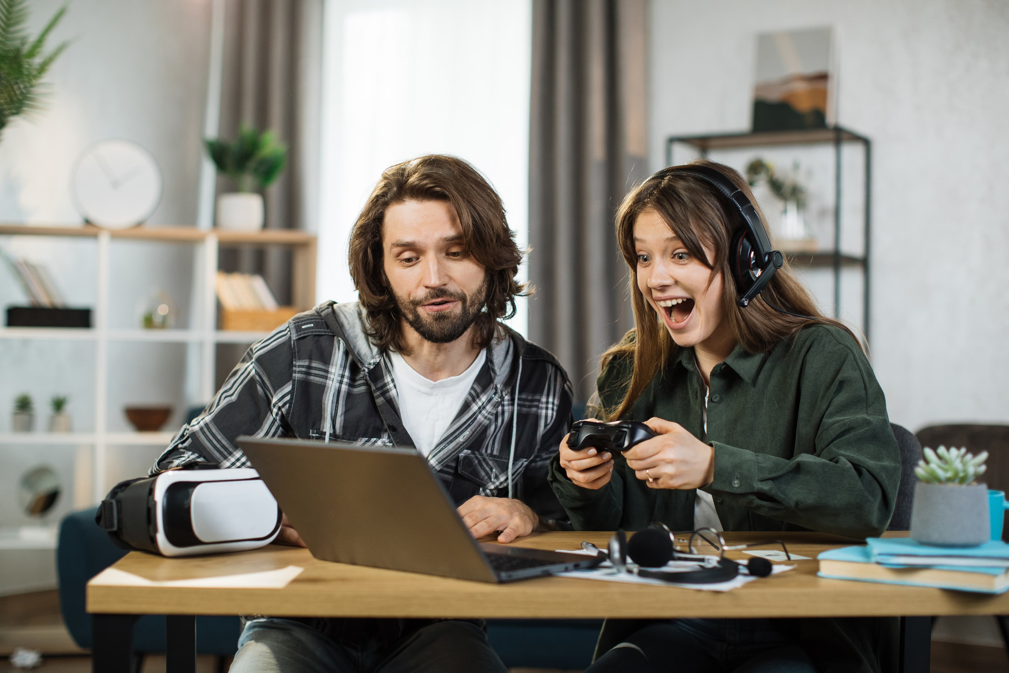 Users streaming and gaming